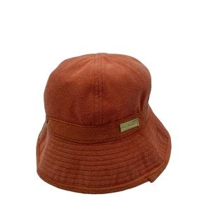 Tote and Carry bucket hat